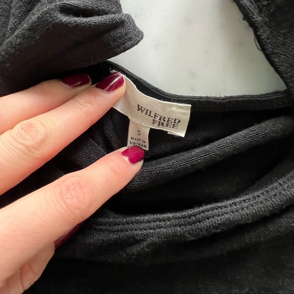 Wilfred Juliana Tshirt (black, size S) - Picture 2 of 3